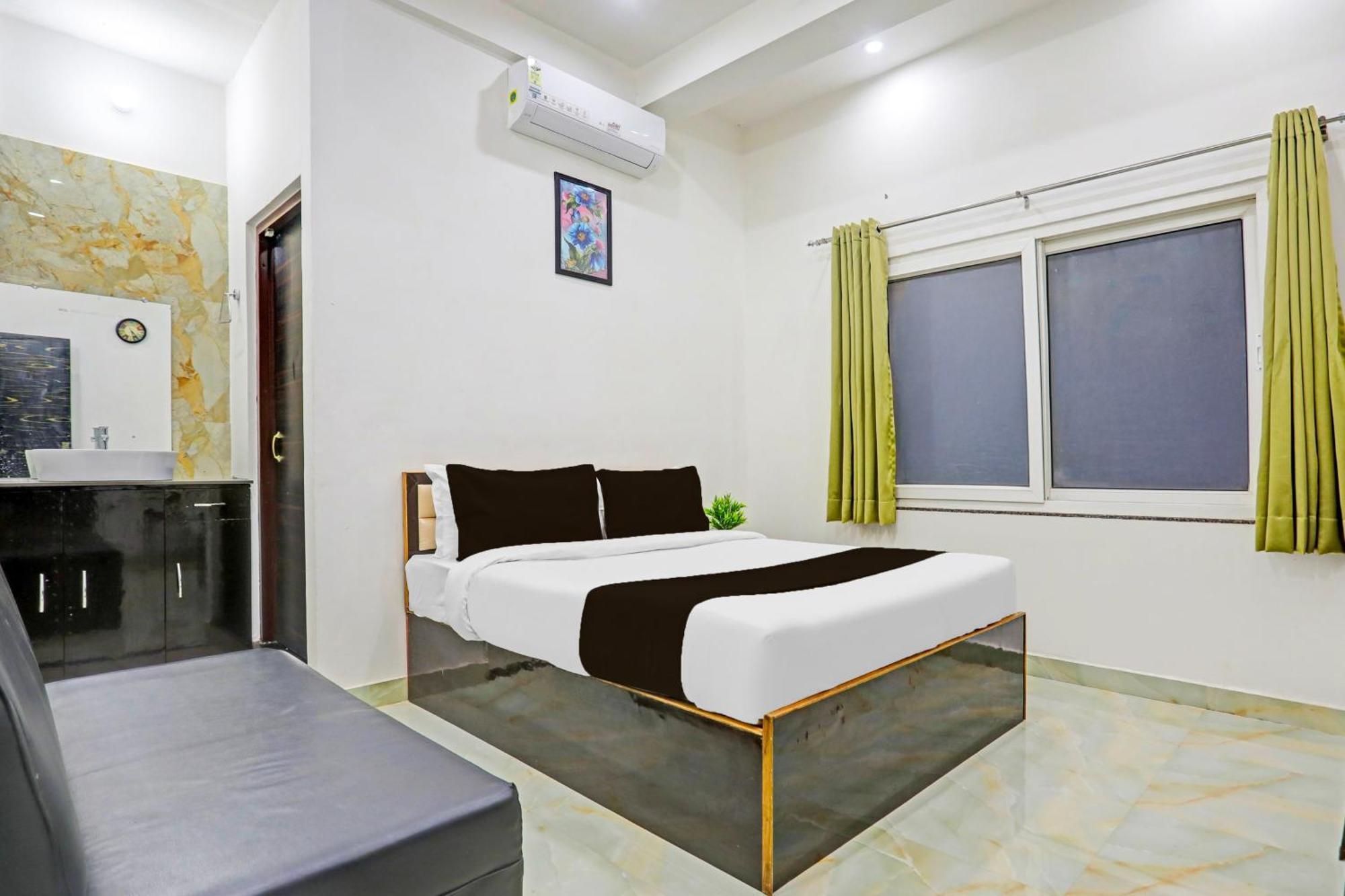 Hotel O The Maruti Paying Guest House Варанаси Экстерьер фото